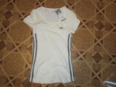 Лот: 1640393. Фото: 1. Продам футболку Adidas. Футболки, топы и майки