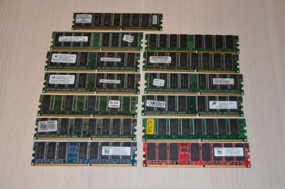 Лот: 6879759. Фото: 1. Планки ОЗУ DDR1, 256 МБ (13 штук... Оперативная память