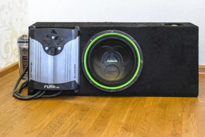 Лот: 11446588. Фото: 1. Саб Fusion + усилитель Fusion... Усилители