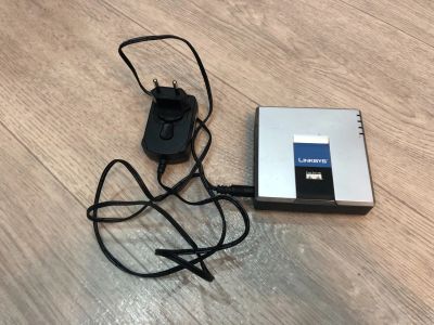 Лот: 24317750. Фото: 1. Голосовой шлюз (адаптер) Linksys... Другое (сетевые устройства)