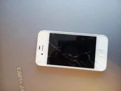Лот: 7965751. Фото: 1. iphone 4. Смартфоны