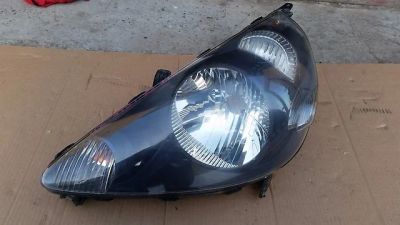 Лот: 7704146. Фото: 1. Фара L Honda Fit Gd1-4 P1680 контрактная. Оптика и освещение