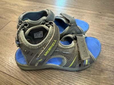 Лот: 23779930. Фото: 1. Босоножки Merrell размер 29-30. Босоножки