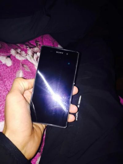 Лот: 6223729. Фото: 1. Xperia Z1. Кнопочные мобильные телефоны