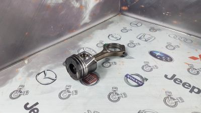 Лот: 23589471. Фото: 1. Шатун Audi A6 AKE 059107066L... Двигатель и элементы двигателя