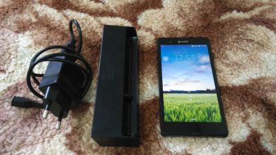Лот: 7460814. Фото: 1. Продам Xperia Z. Смартфоны