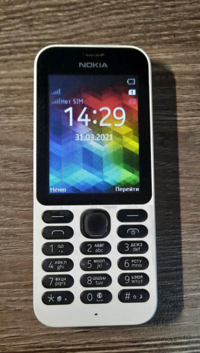 Лот: 18849422. Фото: 1. Телефон NOKIA 215 dual sim. Кнопочные мобильные телефоны