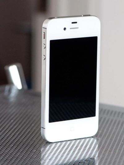 Лот: 5458939. Фото: 1. iPhone 4S White. Обмен на мопед. Смартфоны
