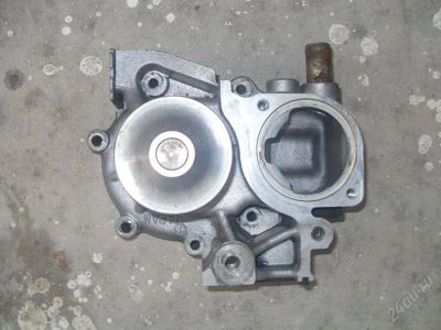 Лот: 1692453. Фото: 1. помпа Subaru EJ251. Двигатель и элементы двигателя