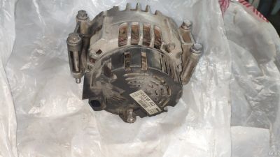 Лот: 16716462. Фото: 1. Генератор Volkswagen Passat B6... Электрооборудование