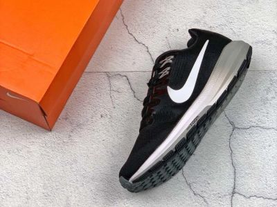 Лот: 14713111. Фото: 1. Nike AIR ZOOM structure 21. Кеды, кроссовки, слипоны