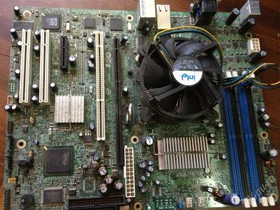 Лот: 2795750. Фото: 1. Серверная материнская плата Pentium... Материнские платы