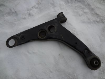 Лот: 13755161. Фото: 1. Рычаг передний правый Mitsubishi... Ходовая, подвеска, рулевое управление