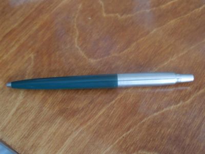Лот: 11039258. Фото: 1. Ручка шариковая Parker. Ручки, карандаши, маркеры