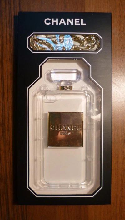 Лот: 4267864. Фото: 1. Накладка силиконовая Chanel для... Чехлы, бамперы