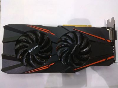 Лот: 10837157. Фото: 1. Видеокарта GeForce GTX1070 Gigabyte... Видеокарты