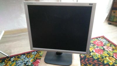 Лот: 9764426. Фото: 1. Монитор LG. ЖК-мониторы