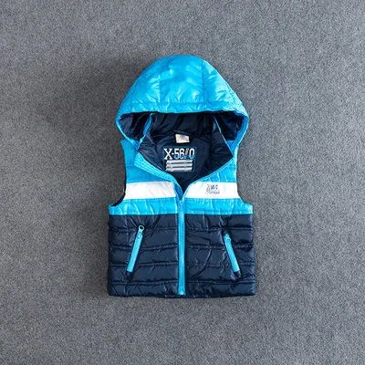 Лот: 14387745. Фото: 1. новые жилетки р98, 110 и 128. Верхняя одежда