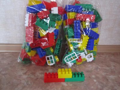 Лот: 10240461. Фото: 1. Конструктор для ребенка 3-5 лет. Конструкторы