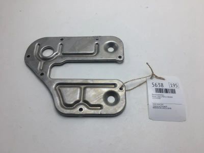 Лот: 20375267. Фото: 1. Маслоотражатель Nissan Liberty... Двигатель и элементы двигателя
