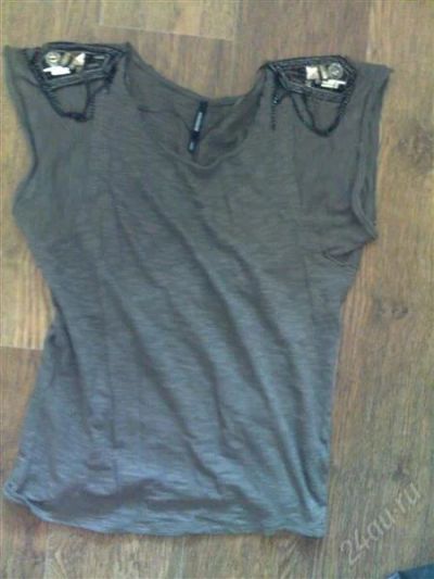 Лот: 889822. Фото: 1. Bershka футболка. Футболки, топы и майки