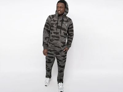 Лот: 24977662. Фото: 1. Спортивный костюм Diesel. Спортивные костюмы