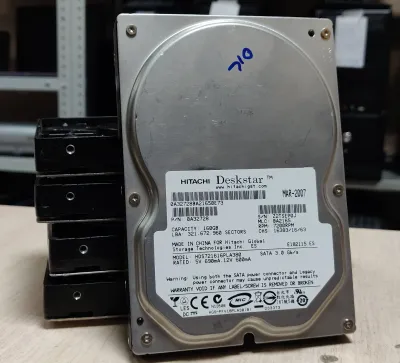 Лот: 20342645. Фото: 1. HDD 160 Гб/Hitachi/3,5''/Sata... Жёсткие диски (HDD)