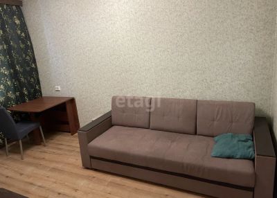 Лот: 20762006. Фото: 1. Продам 2-комн. кв. 63.8 кв.м... Квартиры, студии