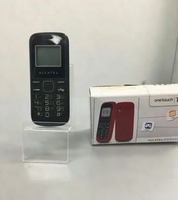 Лот: 10865817. Фото: 1. Alcatel one touch 112 полный комплект. Кнопочные мобильные телефоны