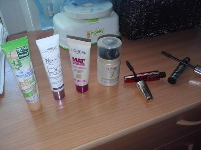 Лот: 7774015. Фото: 1. Тональные крема Olay, Loreal... Макияж