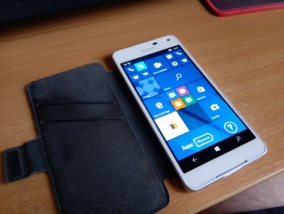 Лот: 12964954. Фото: 1. Microsoft Lumua 650 Dual Sim. Смартфоны