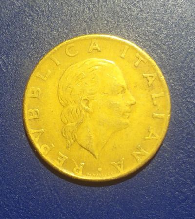Лот: 25071694. Фото: 1. Италия 200 лир 1978 г. Европа