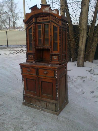 Лот: 3787203. Фото: 1. буфет крестьянский довоенный. Мебель