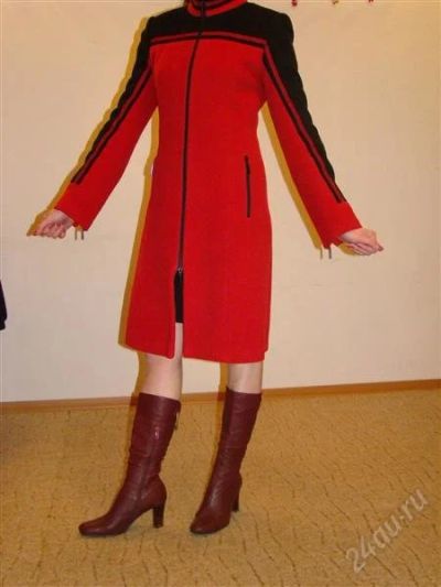 Лот: 883888. Фото: 1. продам пальто. Верхняя одежда