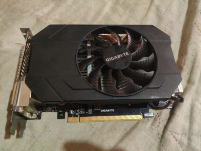 Лот: 22494724. Фото: 1. GigaByte GeForce GTX 960 4GB. Видеокарты