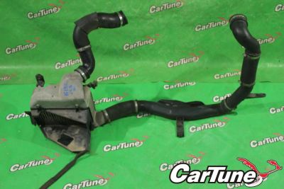 Лот: 10538221. Фото: 1. интеркулер toyota aristo JZS161... Двигатель и элементы двигателя