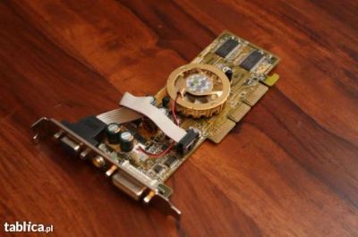 Лот: 4318586. Фото: 1. GeForce FX 5200 MVGA-NVG34AM Nvidia... Видеокарты