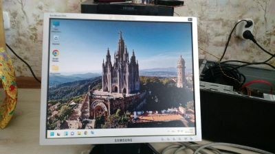 Лот: 19015614. Фото: 1. Монитор Samsung 940N. ЖК-мониторы