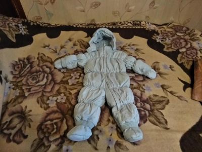 Лот: 10599584. Фото: 1. детский зимний комбинезон. Костюмы, пиджаки, комбинезоны