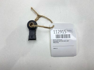 Лот: 25390323. Фото: 1. Датчик детонации Mitsubishi Colt... Двигатель и элементы двигателя