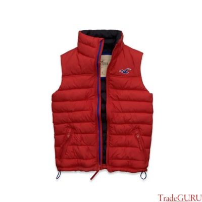 Лот: 4537089. Фото: 1. Жилет Hollister красный L(52). Верхняя одежда