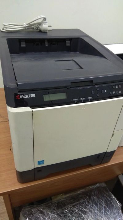 Лот: 14298174. Фото: 1. Цветной лазерный принтер Kyocera... Лазерные принтеры