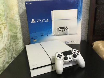 Лот: 10825730. Фото: 1. PlayStation 4. Игровые приставки, консоли