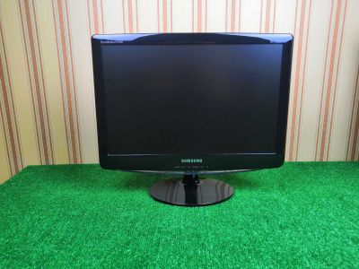 Лот: 14022360. Фото: 1. Монитор 19" Samsung (отл. состояние... ЖК-мониторы