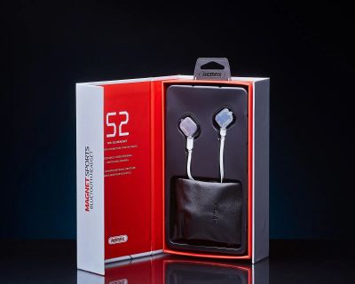 Лот: 19555469. Фото: 1. Bluetooth-гарнитура Remax RB-S2... Наушники, гарнитуры