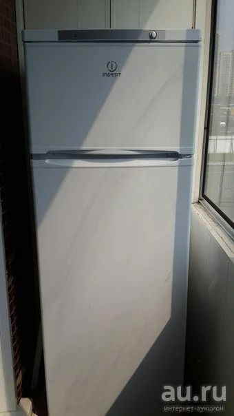 Лот: 8017654. Фото: 1. Холодильник Indesit. Холодильники, морозильные камеры