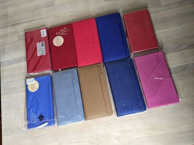 Лот: 20939402. Фото: 1. Куча ежедневников с рубля!. Записные книжки, ежедневники, блокноты
