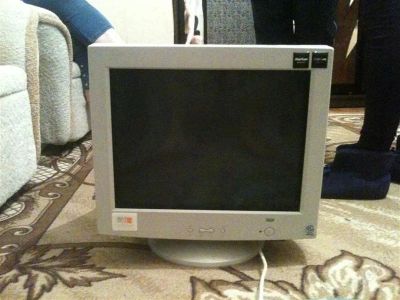 Лот: 1523995. Фото: 1. Монитор. ЭЛТ-мониторы