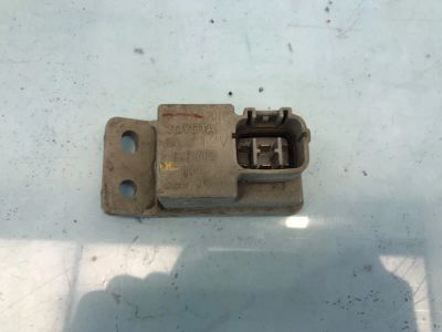 Лот: 24347266. Фото: 1. реле омывателя фар toyota corolla... Двигатель и элементы двигателя