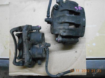 Лот: 1739381. Фото: 1. передние суппорты от nissan cedric... Тормозная система